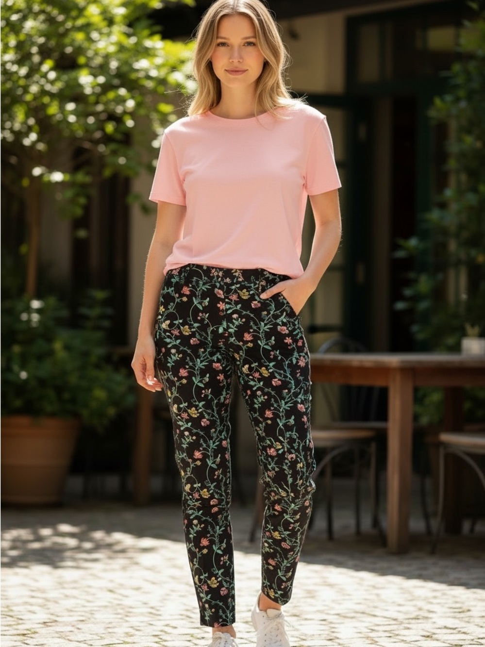 LOFT Marisa Floral Pants Size 6 Black Multi Ankle Work Pants